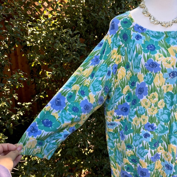 Talbots Size XL Floral Yellow Green 100% Cotton Cardigan Sweater Top Women - Picture 4 of 10
